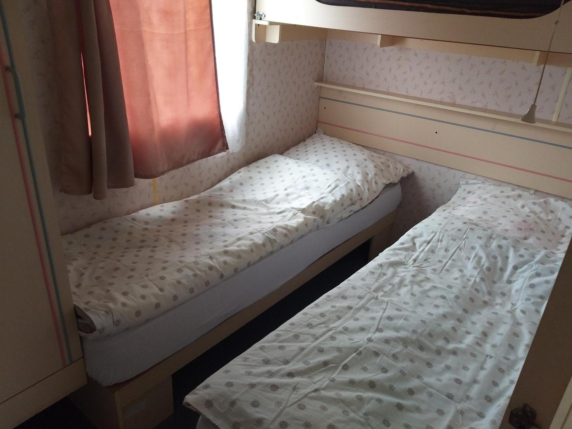 Dworek Leba I Domki Ranczo Itrich ภายนอก รูปภาพ